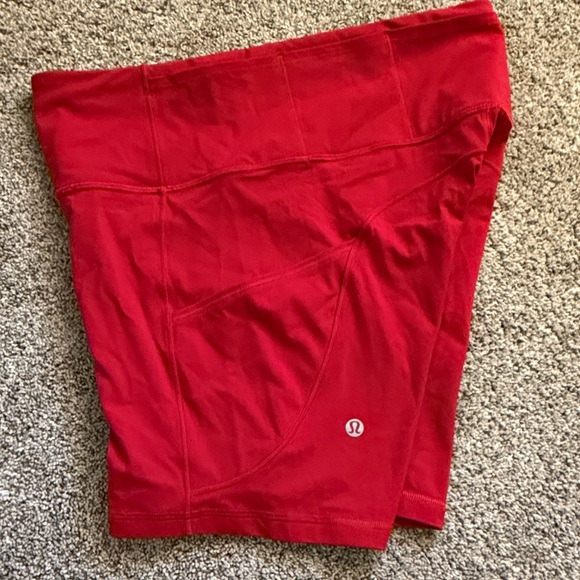 Lululemon fast and free shorts 6” size 10 - Picture 3 of 5